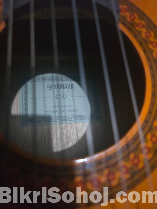 Yamaha c70 classic guitar